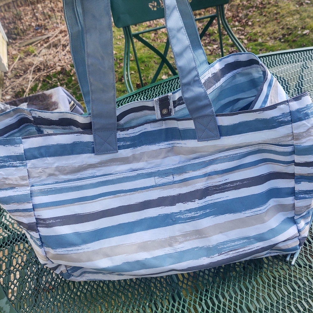 From 31 Bags The perfect beach bag!